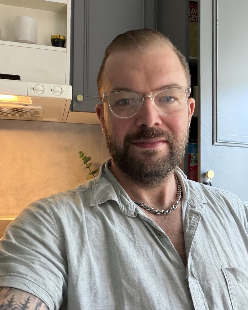 Porträtt av Simon Frisk
